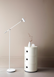 Cato golvlampa LED, mattvit 133,9cm