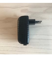 Horisontal plug-in driver LED 230V/12VDC 16W svart
