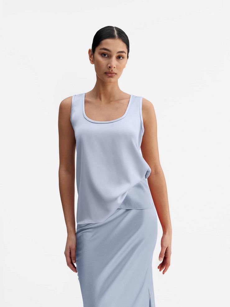 Shiro satin tank