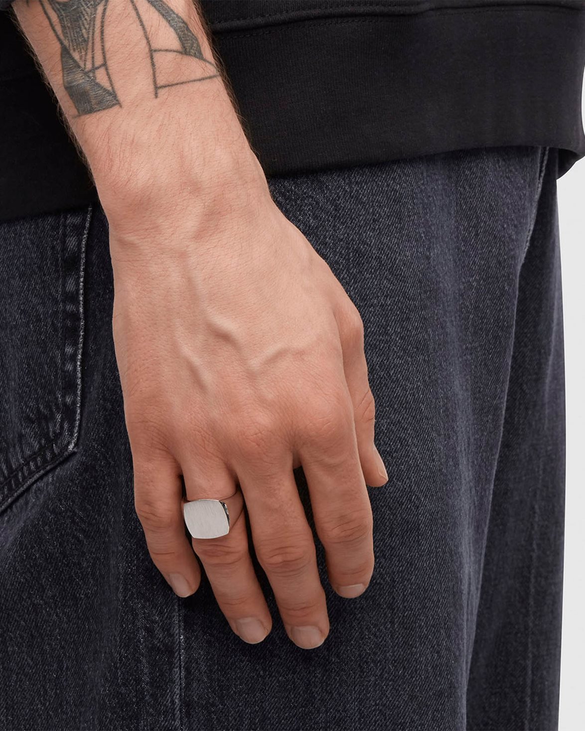 アクセサリー TOM WOOD cushion satin ring 60 Cushion Satin - Tom Wood Project Official Online Store