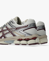 Asics Gel-Cumulus 16 Cream/Beniimo Purple