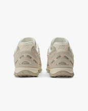 New Balance 204L Sea Salt