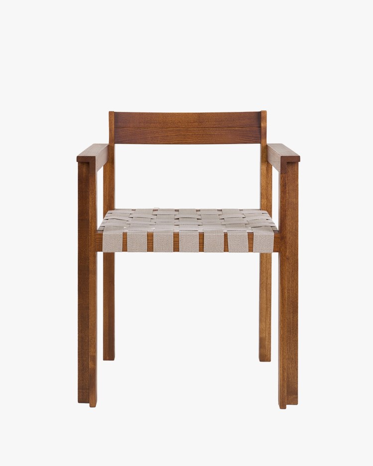 Frama Symmetry Armrest Chair Honey Ash Wood/Oat Fabric