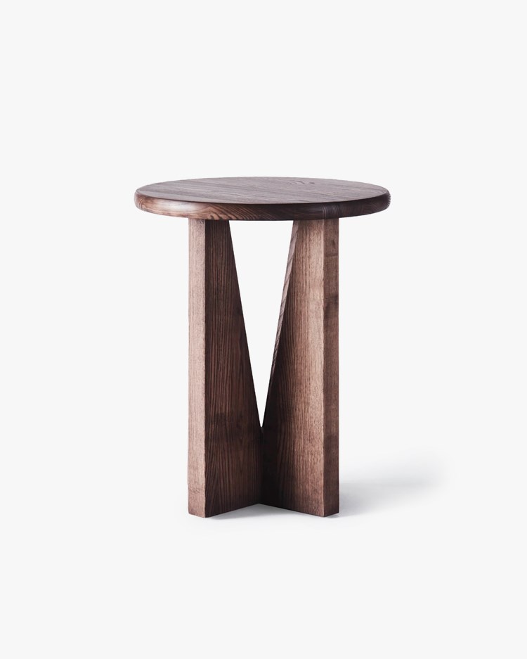 Dusty Deco V Side Table Stained Ash