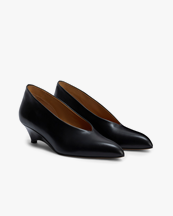 Jil Sander Arc Leather Pumps Black