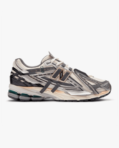 New Balance 1906A Tech Explosion Silver Metallic