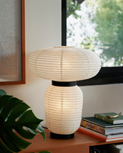 &Tradition Formakami Table Lamp Jh18 Ivory White