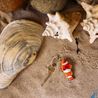Keyring carved clownfish