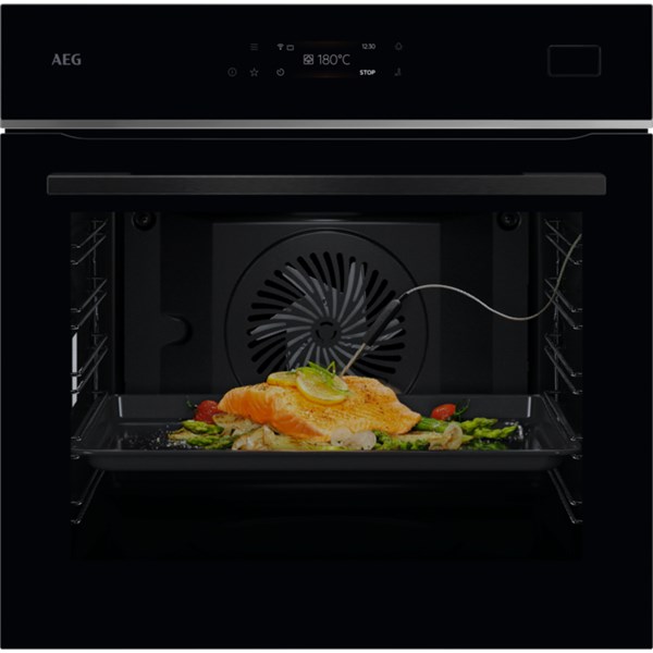 Inbyggnadsugn 70L SteamPro Wi-Fi TB8SB631AB AEG svart
