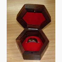 Hexed Ring Box