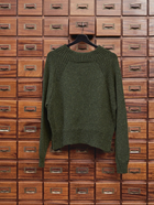 Kelly Genser Med Split Dam (Nerifrån Och Upp)