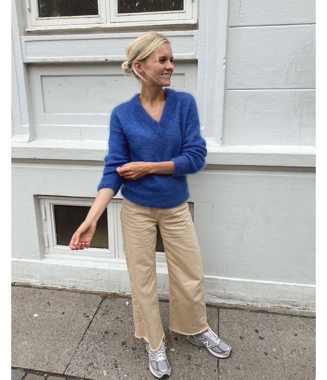 Stockholm Sweater V-Neck