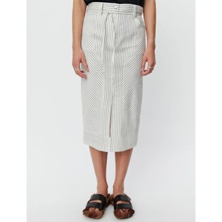 Freda - Cozy Linen Stripe