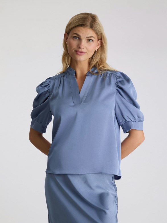 Roella Heavy Sateen Blouse