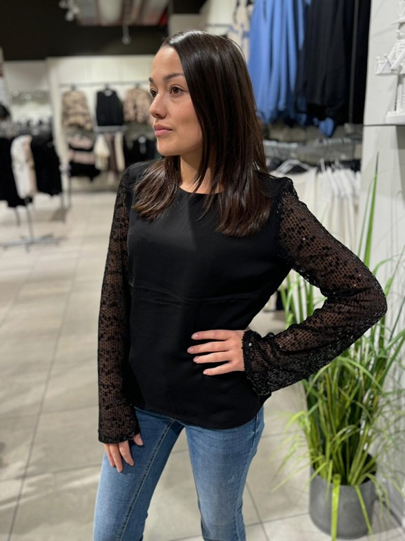 ONLTHALIA LIFE LS SEQUINS MIX TOP WVN