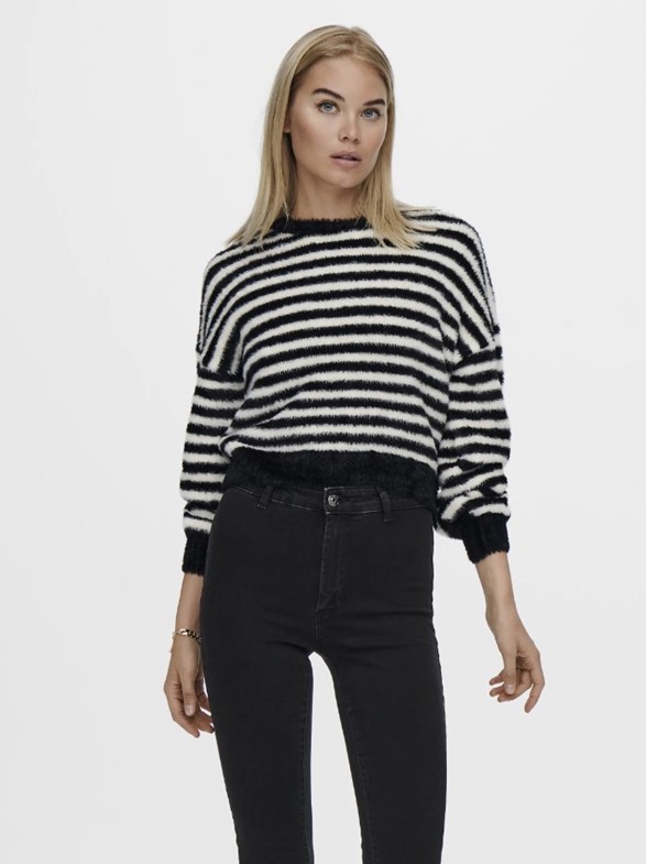 ONLPIUMO L/S PULLOVER KNT NOOS