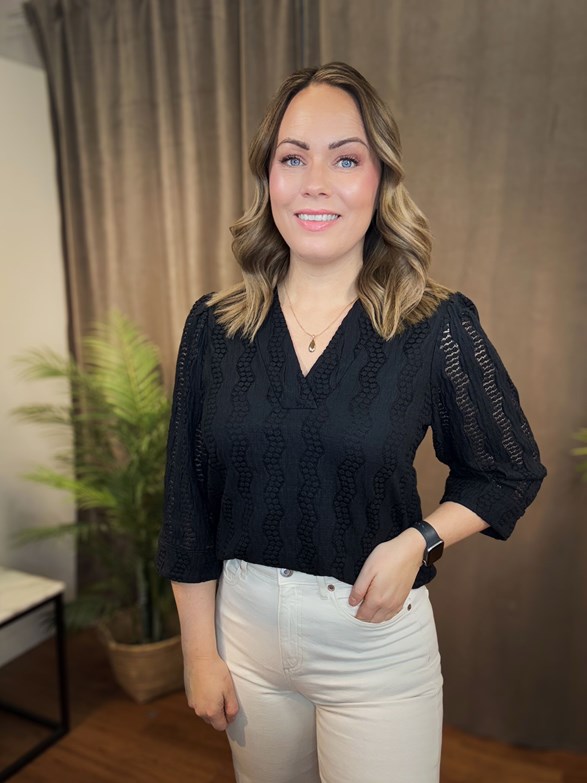 VILUMENA V-NECK 3/4 TOP