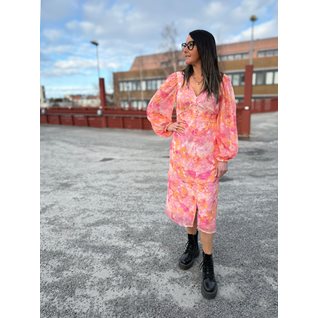 VMSMILLA LS V-NECK CALF DRESS WVN GA