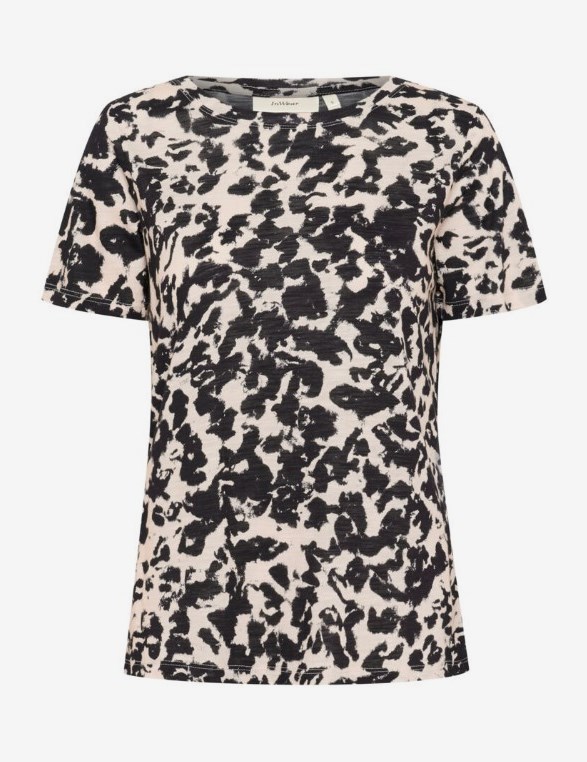 AlmaIW Print Tshirt