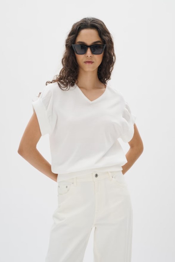 YasIW V-neck Top