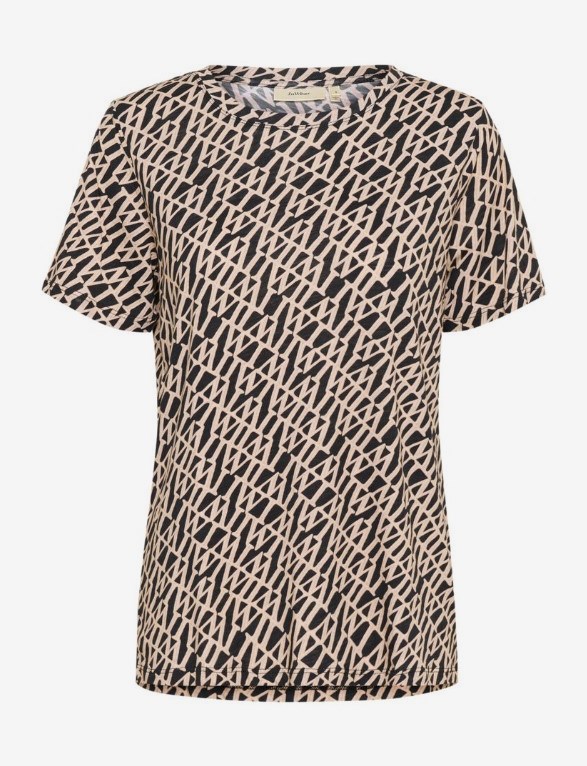 AlmaIW Print Tshirt