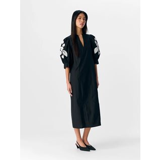 OBJNAJA RE 2/4 V-NECK MIDI DRESS 138