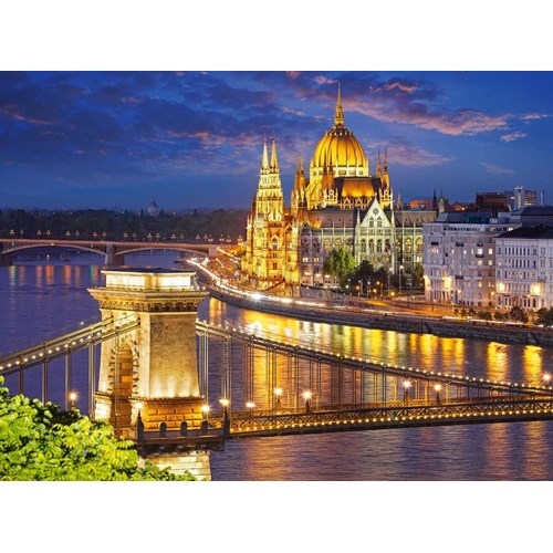 2000 bitar - Budapest, Hungary